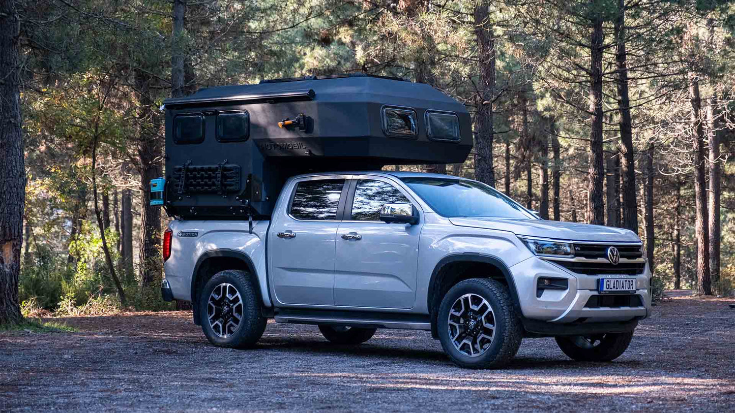 Roxform Gladiator SE Hardtop Canopy Pickup Camper: Ultimate Off-Road Comfort - Mega Edition